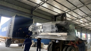 نئے آرڈر کی ترسیل: پالتو جانوروں کی خوراک کی پروسیسنگ لائن